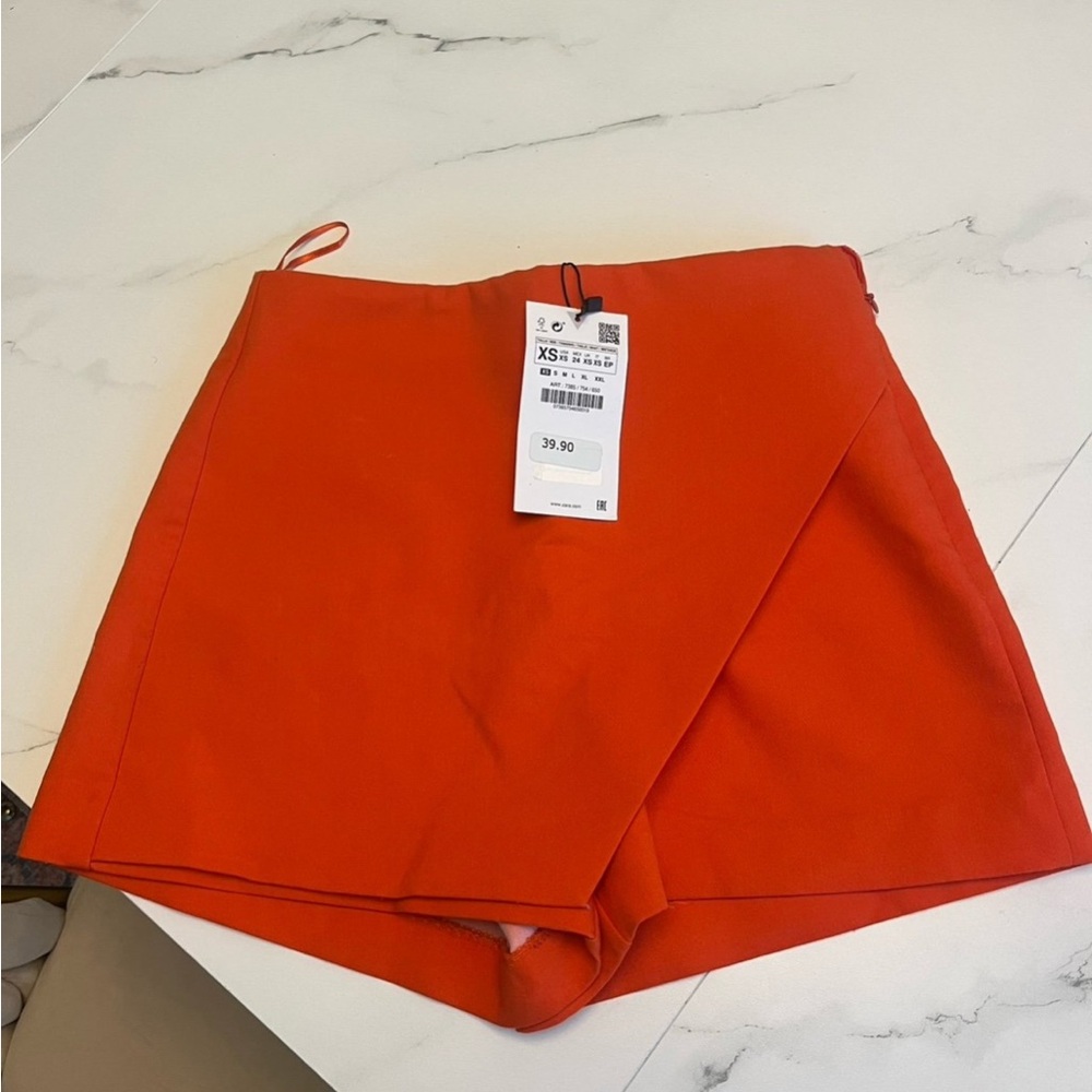 Zara Vibrant Orange Skorts